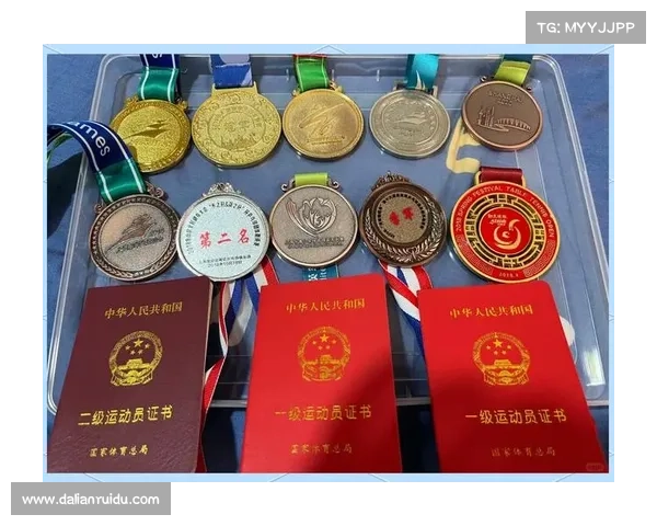 奥运历史乒乓球与田径五大辉煌时刻解析：突破与荣耀的辉煌瞬间